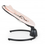 Η φωτογραφία δείχνει Το ρηλάξ για μωρά Clarissa έχει 5 ταχύτητες κουνήματος και ένα στιλάτο σχεδιασμό, κατάλληλο για οποιοδήποτε εσωτερικό χώρο.