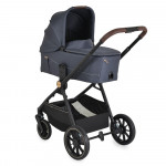 Η φωτογραφία δείχνει Καρότσι Celebrity 2 σε 1, Cangaroo, σχεδιασμένο με γνώμονα τη δυναμική καθημερινότητα των γονέων και την απόλυτη άνεση του παιδιού.