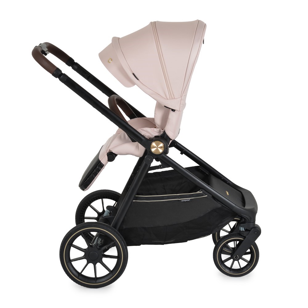 Η φωτογραφία δείχνει Καρότσι Celebrity 2 σε 1, Cangaroo, σχεδιασμένο με γνώμονα τη δυναμική καθημερινότητα των γονέων και την απόλυτη άνεση του παιδιού.