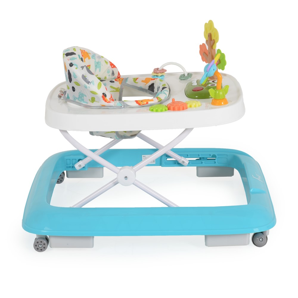 Η φωτογραφία δείχνει Η στράτα Forest της Moni έχει σχεδιαστεί για να κάνει τα πρώτα βήματα του παιδιού σας όχι μόνο ευκολότερα αλλά και πολύ πιο διασκεδαστικά.