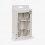 Το σετ πιρουνιών και κουταλιών από πλατίνα σιλικόνης είναι το τέλειο σετ πρώτων μαχαιροπίρουνων για το μικρό σας, σχεδιασμένο προσεκτικά για ασφαλές και άνετο τάισμα μόνο του από 6 μηνών και άνω.