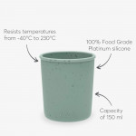 Η φωτογραφία δείχνει Το Κύπελλο Σιλικόνης Platinum είναι ο ιδανικός σύντροφος για τη μετάβαση του μωρού σας στην ανεξάρτητη κατανάλωση νερού.