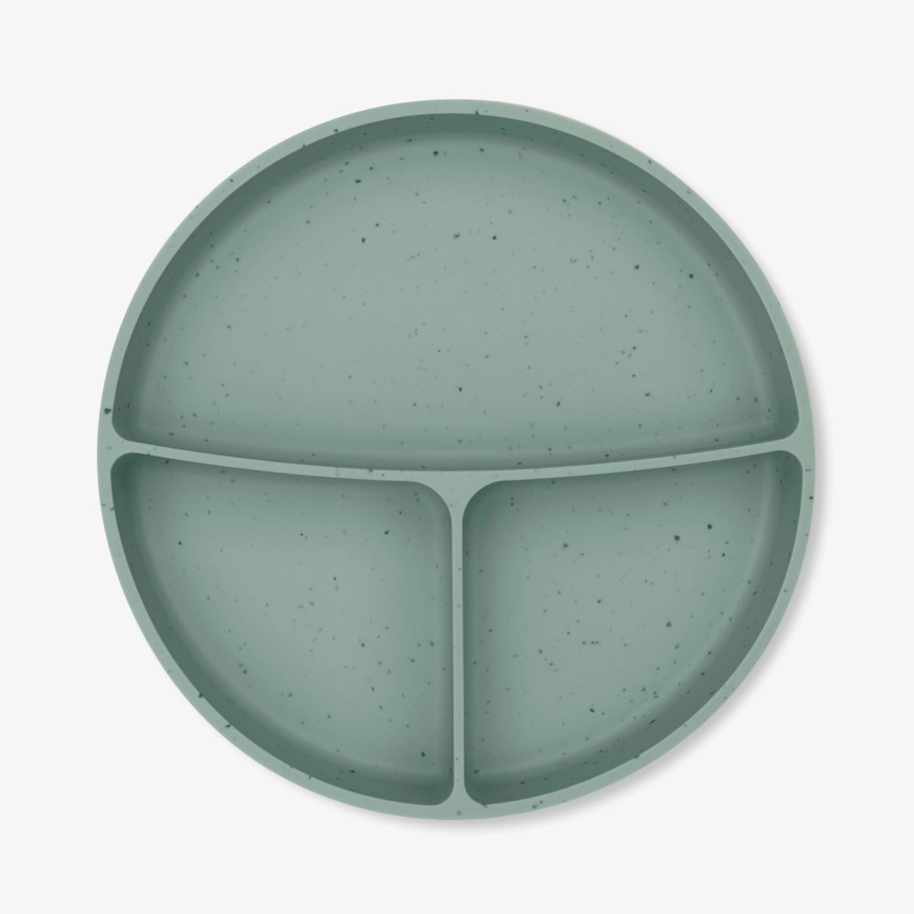 Το διαιρούμενο πιάτο με βάση αναρρόφησης Platinum Silicone είναι ειδικά σχεδιασμένο για να υποστηρίζει τη μετάβαση του μωρού σας σε στερεές τροφές, προσφέροντας πρακτικότητα και ασφάλεια για κάθε γεύμα.