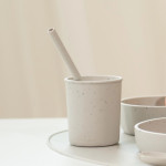 Το σετ καλαμάκια 3 τεμαχίων από πλατινένια σιλικόνη είναι μια πρακτική και οικολογική λύση για τα καθημερινά ποτά του νήπιού σας.