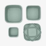 Σετ 3 μπωλ σνακ από πλατινένια σιλικόνη είναι η ιδανική λύση για την αποθήκευση των σνακ και των γευμάτων του παιδιού σας, προσφέροντας πρακτικότητα, ασφάλεια και ανθεκτικότητα τόσο για χρήση στο σπίτι όσο και εν κινήσει.