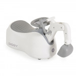 Η φωτογραφία δείχνει Πολυλειτουργικό παιχνίδι DIGGY 4 σε 1 με λαβή για οδήγηση από τη Moni – ένας έμπιστος σύντροφος στην ανάπτυξη της πρώιμης παιδικής ηλικίας.