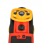 Το τρενάκι Tuti με μπαταρία από τη Moni έχει σχεδιαστεί για παιδιά ηλικίας 3 έως 8 ετών και προσφέρει μια καθηλωτική εμπειρία παιχνιδιού με ρεαλιστικά χαρακτηριστικά, μουσική, φώτα και ατμό.