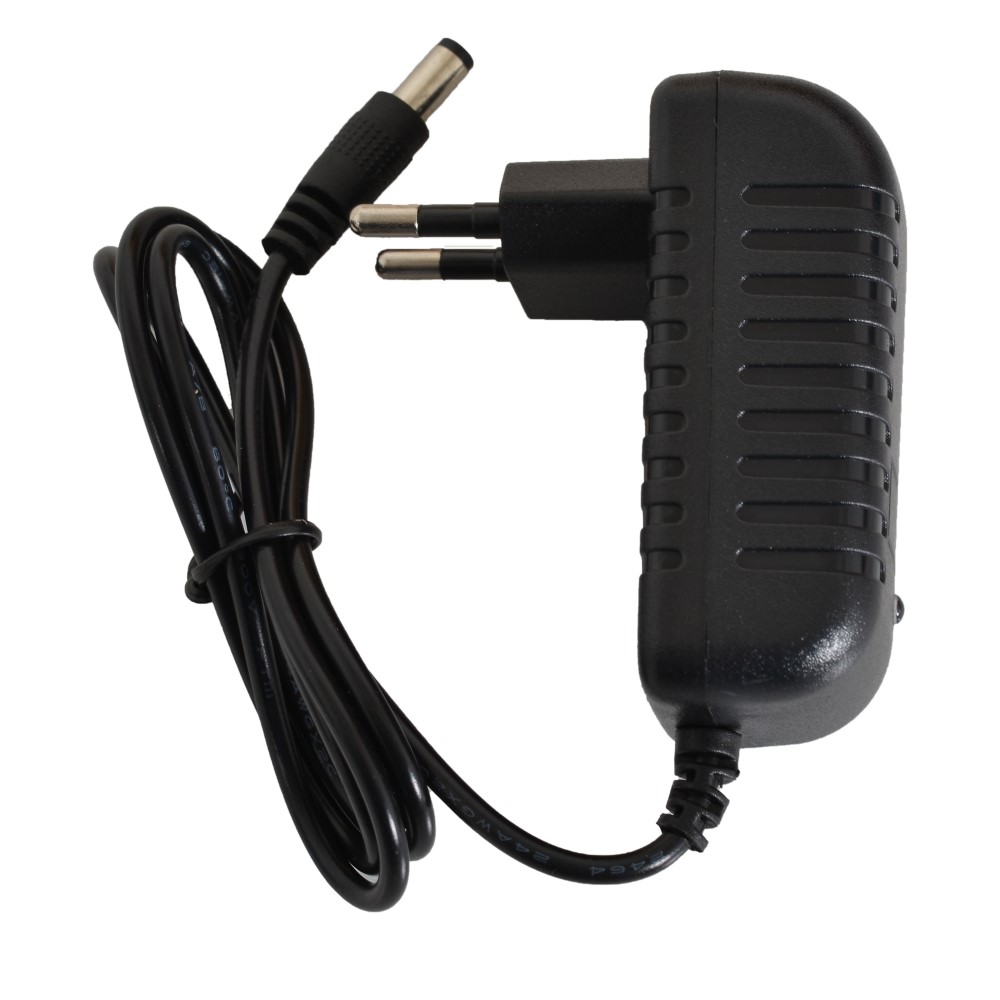 Το τρενάκι Tuti με μπαταρία από τη Moni έχει σχεδιαστεί για παιδιά ηλικίας 3 έως 8 ετών και προσφέρει μια καθηλωτική εμπειρία παιχνιδιού με ρεαλιστικά χαρακτηριστικά, μουσική, φώτα και ατμό.