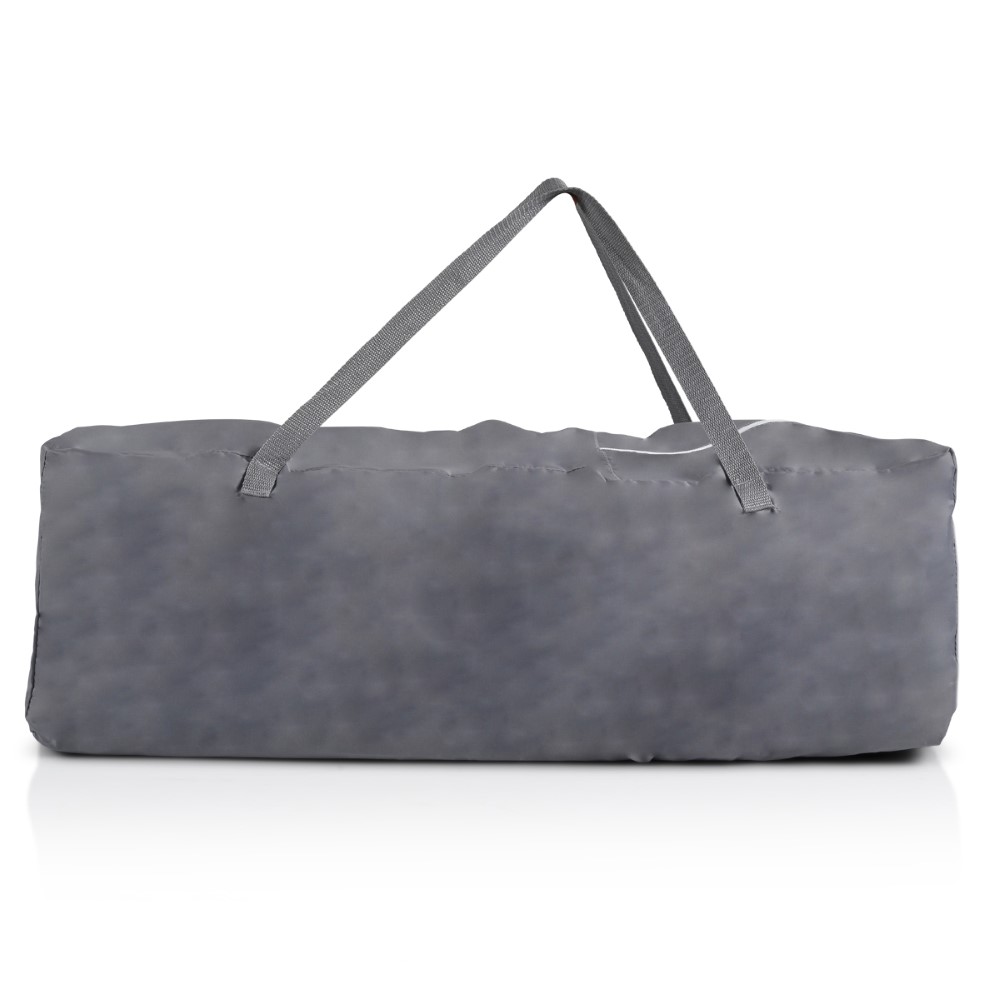 Η φωτογραφία δείχνει Με το γοητευτικό σχέδιο σπιτιού και τα απαλά χρώματα, το πτυσσόμενο παρκκρέβατο PlayHouse της Cangaroo φέρνει θαλπωρή και χαρά σε κάθε παιδί.