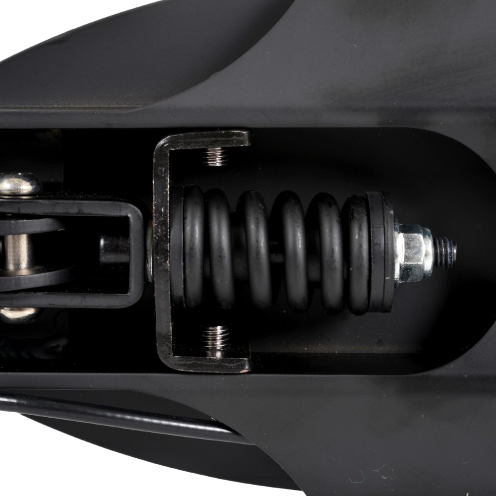 Η φωτογραφία δείχνει Σκούτερ Plexus – η ιδανική επιλογή για παιδιά άνω των 10 ετών που θέλουν να διασκεδάζουν με στυλ.