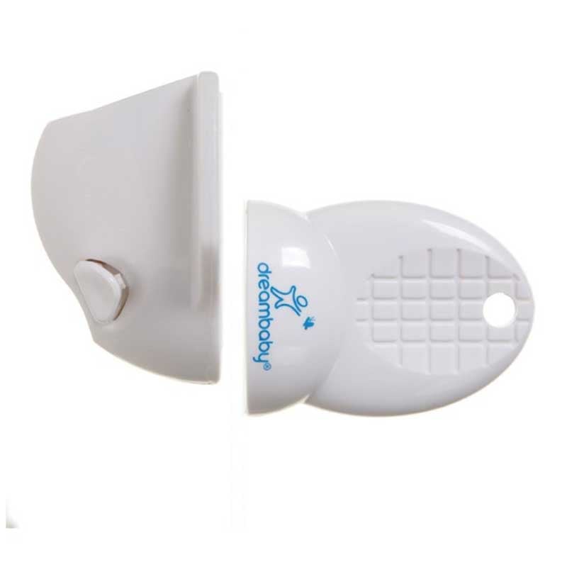 Ασφάλεια DreamBaby Μαγνητική 2 τμχ & ΚλειδίΚλειδαριά υψηλής αντοχήςΤα έπιπλα παραμένουν άθικτα από την επαφή με την ασφάλειαΙδανικό για ντουλάπια και συρτάρια Διαστάσεις συσκευασίας 20,2 * 9,8 * 0,8 cm