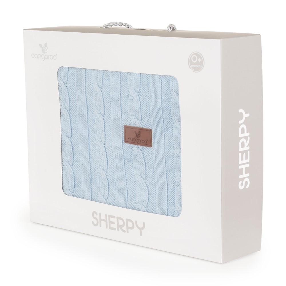 Βρεφική κουβέρτα, διαστάσεων 75 x 100 cmΕπάνω στρώμα από 100% βαμβάκι και εσωτερική στρώση από πολυεστέρα σε στυλ σέρπα - ζεστή και απαλή στην αφή.