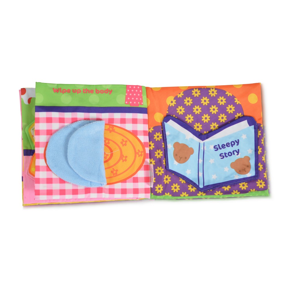 Η φωτογραφία δείχνει Υφασμάτινο βιβλίο κατασκευασένο σύμφωνα με την μέθοδο MONTESSORI.