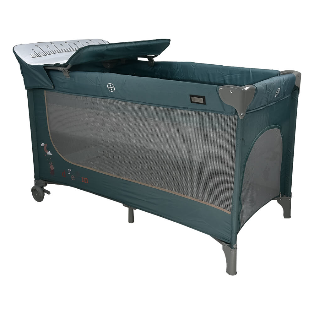 Η φωτογραφία δείχνει Το νέο παρκοκρέβατο Dreamer της Bebe Stars είναι ιδανικό για το σπίτι, αλλά και για μία εξόρμηση με το παιδί σας, καθώς είναι άνετο με μοντέρνο σχεδιασμό.