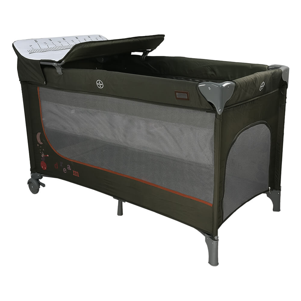 Η φωτογραφία δείχνει Το νέο παρκοκρέβατο Dreamer της Bebe Stars είναι ιδανικό για το σπίτι, αλλά και για μία εξόρμηση με το παιδί σας, καθώς είναι άνετο με μοντέρνο σχεδιασμό.