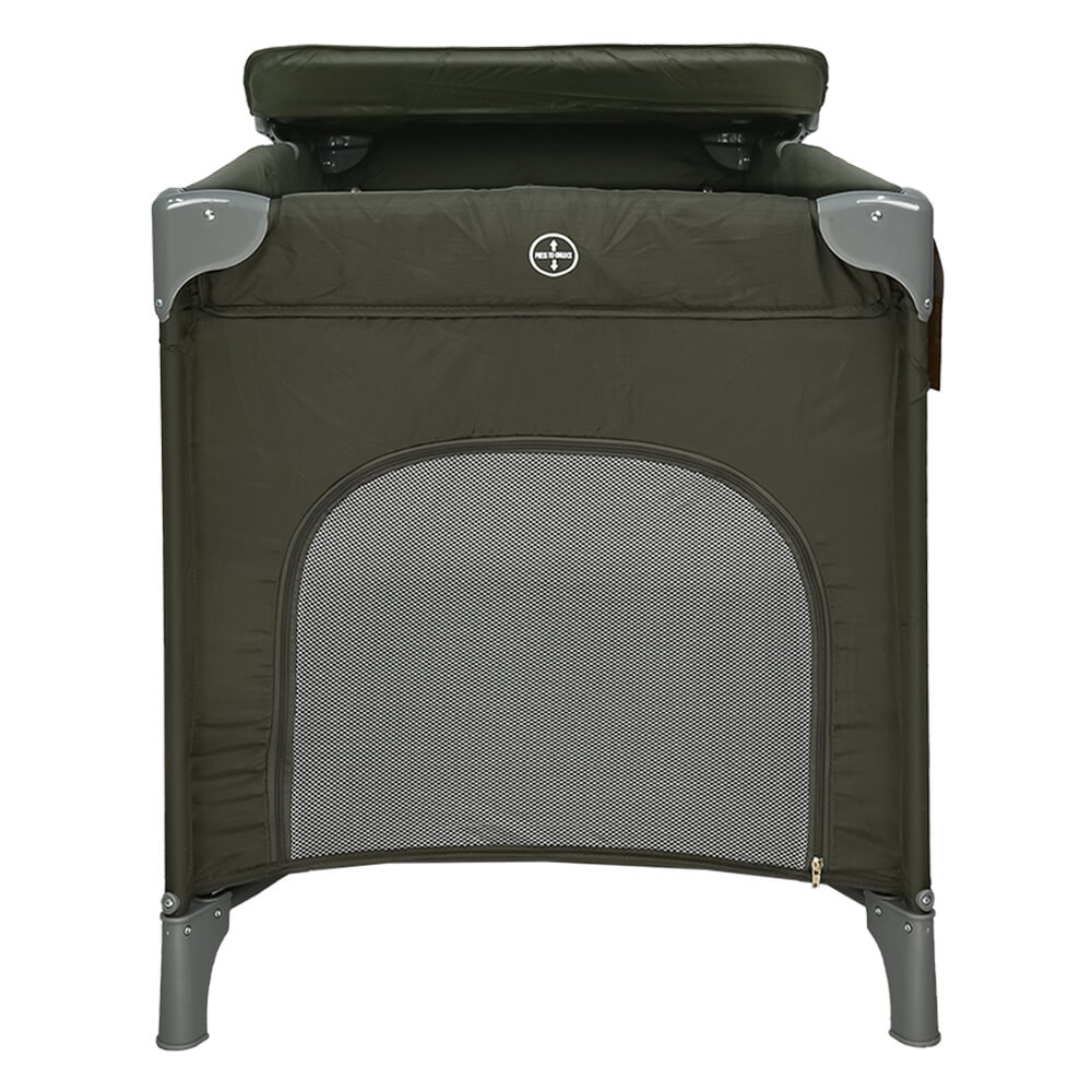 Η φωτογραφία δείχνει Το νέο παρκοκρέβατο Dreamer της Bebe Stars είναι ιδανικό για το σπίτι, αλλά και για μία εξόρμηση με το παιδί σας, καθώς είναι άνετο με μοντέρνο σχεδιασμό.