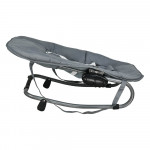 Η φωτογραφία δείχνει – Μοντέρνο ρηλάξ με ανατομική θέση, ιδανικό για νεογέννητα.