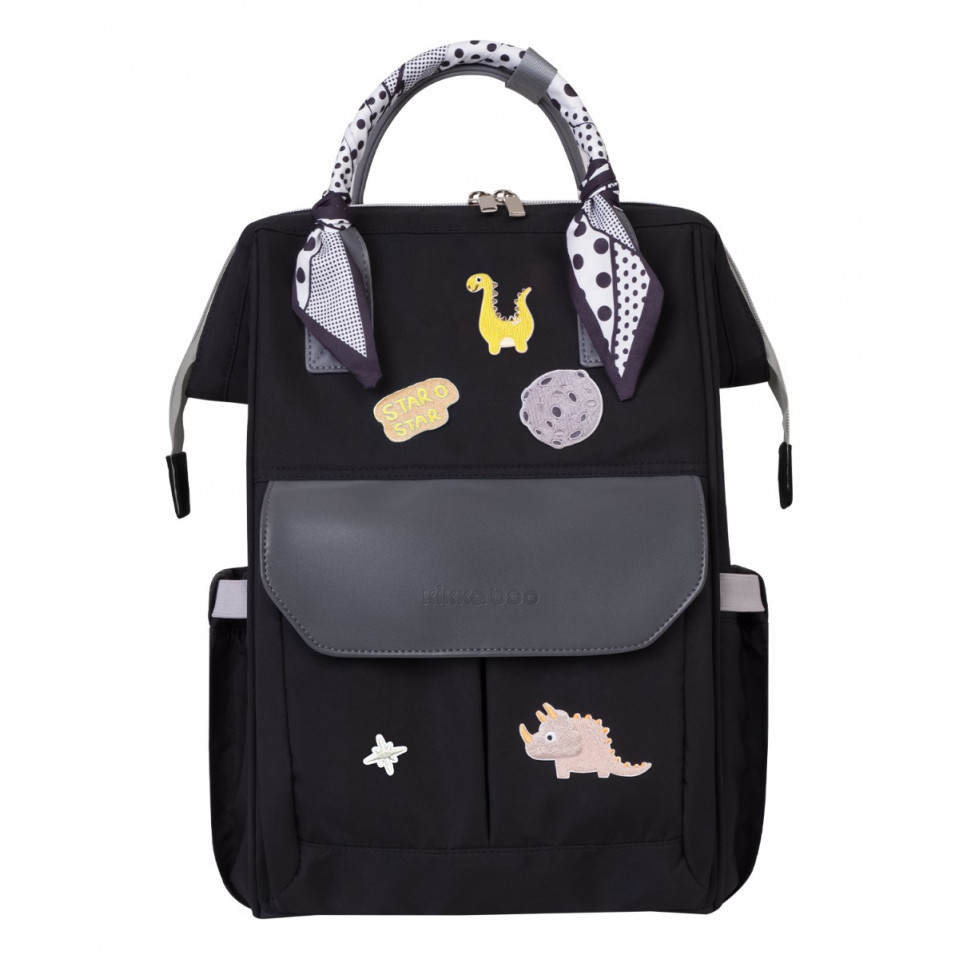 Η φωτογραφία δείχνει Διαθέτει με κομψό και αποτελεσματικό σχεδιασμό.