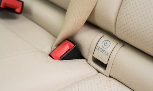 Τι είναι το Ιsofix ; Υπάρχει σε όλα τα αυτοκίνητα;