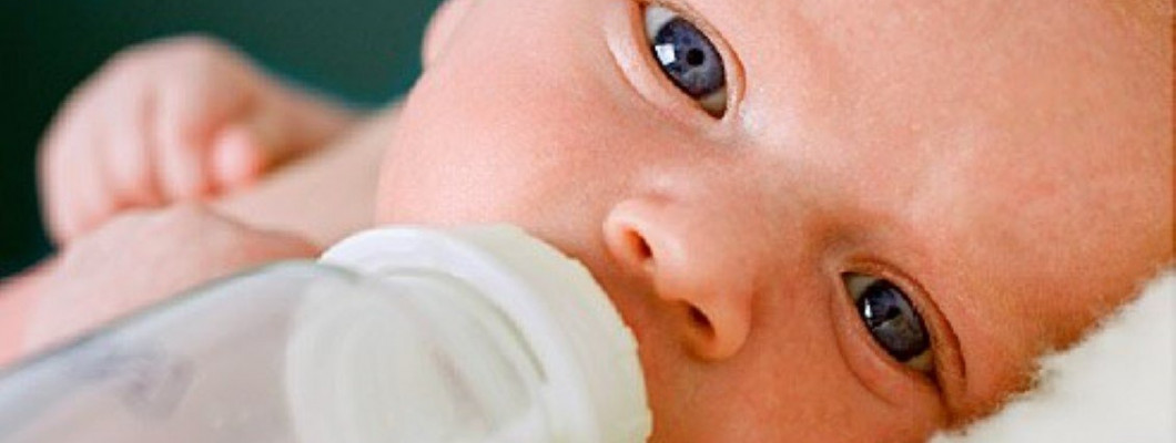 Νεογέννητο μωράκι: τι θα χρειαστείς τις πρώτες μέρες από το μαιευτήριο στο σπίτι