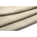 Η φωτογραφία δείχνει Άνετη και απαλή μονόχρωμη κουβέρτα πικέ αγκαλιάς-λίκνου, διαστάσεων 80Χ110 cm.