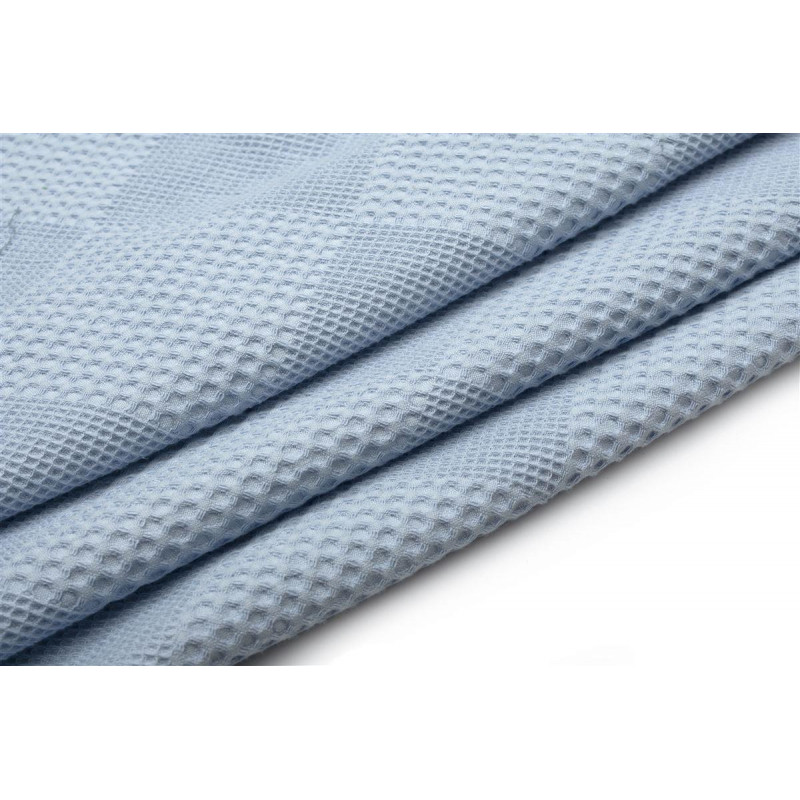 Η φωτογραφία δείχνει Άνετη και απαλή μονόχρωμη κουβέρτα πικέ κούνιας, διαστάσεων 120X150 cm.