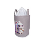 Η φωτογραφία δείχνει Υφασμάτινο καλάθι αποθήκευσης για την τακτοποίηση του παιδικού-βρεφικού δωματίου, διαστάσεων 50X30X45 cm και χωρητικότητας έως 32L με χρωματιστό σχέδιο ψηφιακής εκτύπωσης για να ομορφαίνει το δωμάτιο.