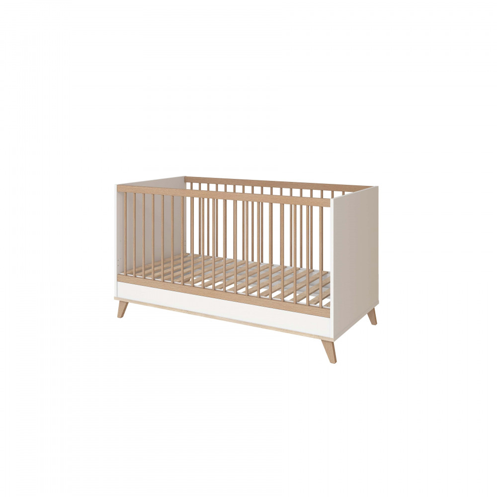 Το προεφηβικό  κρεβάτι  μπορεί να χρησιμοποιηθεί ως κανονική κούνια και όταν το παιδί μεγαλώσει μπορεί να μετατραπεί σε νεανικό κρεβάτι , μέχρι την ηλικία των 5-6 ετών.