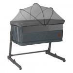 Το Side to Side Plus 2in1 είναι το νέο λίκνο-παρκοκρέβατο της Bebe Stars όπου το μωρό σας μπορεί να κοιμηθεί με ασφάλεια στο λίκνο του, ενώ μπορείτε να είστε δίπλα του, να νιώθει προστασία και να το θηλάζετε με άνεση.