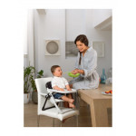 Η φωτογραφία δείχνει 6M +Το κάθισμα φαγητού για καρέκλα  που μετατρέπεται σε πρώτη καρέκλα για μωρά έως 36 μηνών!Κάθισμα φαγητού για καρέκλα  Chicco Chairy που μετατρέπεται σε καρεκλάκιΗ ώρα του γεύματος είναι πιο ευχάριστη με το Chicco Chairy, το πρακτικό και άνετο κάθισμα φαγητού για καρ