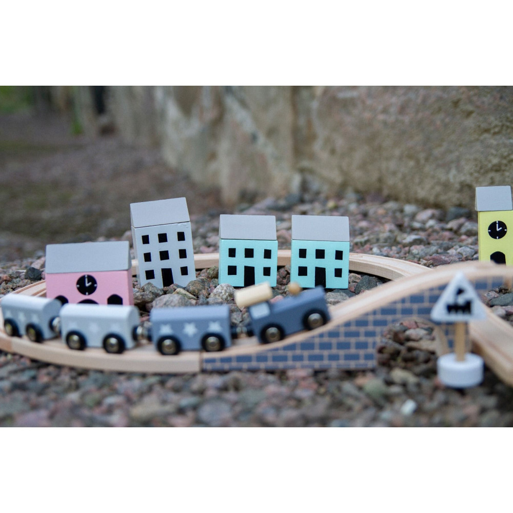 JABADABADO ΞΥΛΙΝΟΣ ΣΙΔΗΡΟΔΡΟΜΙΚΟΣ ΣΤΑΘΜΟΣ.