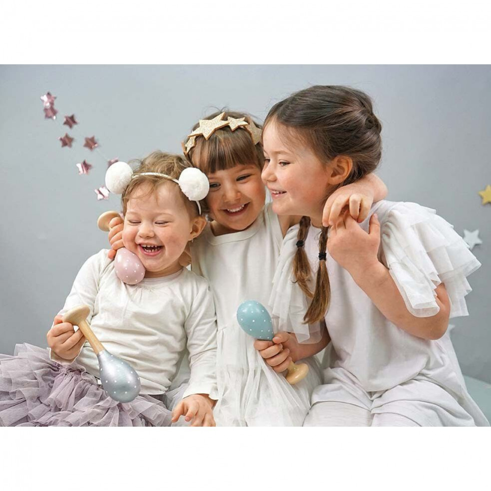 Για τα παιδιά που έρχονται σε πρώτη επαφή με τη μουσική αυτές είναι οι πιο τέλειες μαράκες!Οι μαράκες είναι ένα μουσικό όργανο από τη Λατινική Αμερική.