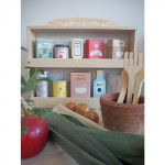 Ήρθε η στιγμή να ανοίξεις το δικό σου φανταστικό μανάβικο μαζί με την Jabadabado!Τώρα μπορείς εύκολα να φτιάξεις το πιο όμορφο μανάβικο της γειτονιάς από όπου όλοι θα έρχονται να ψωνίζουν!Τα παιχνίδια της Jabadabado είναι σχεδιασμένα ώστε να εξελίσσουν την φαντασία των παιδιών.