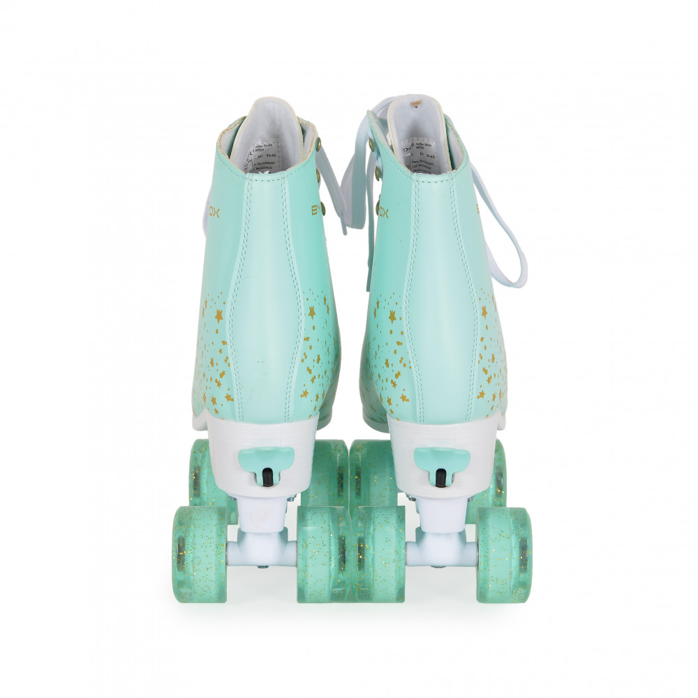 Η φωτογραφία δείχνει Ρυθμιζόμενα πατίνια-ρόλερ με γκλίτερ και διάφανους τροχούςΤροχοί PU 54*32 με γκλίτερΡουλεμάν άνθρακα ABEC-5.