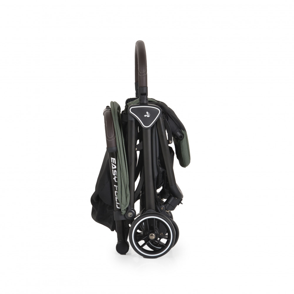 Το καρότσι Easy Fold είναι εξαιρετικά συμπαγές, ελαφρύ και μοντέρνο με καινοτόμο και εξαιρετικό σύστημα αναδίπλωσης για να απλοποιήσει πραγματικά τη ζωή σας.