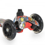 Παιδικό σκούτερ με στάμπα νερού PP κατάλληλο για παιδιά ηλικίας 3+ ετών και μέγιστο βάρος τα 40 κιλάΔεν είναι αναδιπλούμενοΤο παιχνίδι έχει σχεδιαστεί και κατασκευαστεί σύμφωνα με τις απαιτήσεις της Ευρωπαϊκής Οδηγίας για την Ασφάλεια Παιχνιδιών 2009/48/EC.