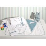 Μπουρνούζι βρεφικό κάπα της εταιρείας MiffyΜπουρνούζι ΚάπαΥφασμα 100% βαμβάκιΒάρος:400 γρμΔιάσταση:75x75Συσκευασία σε κουτί