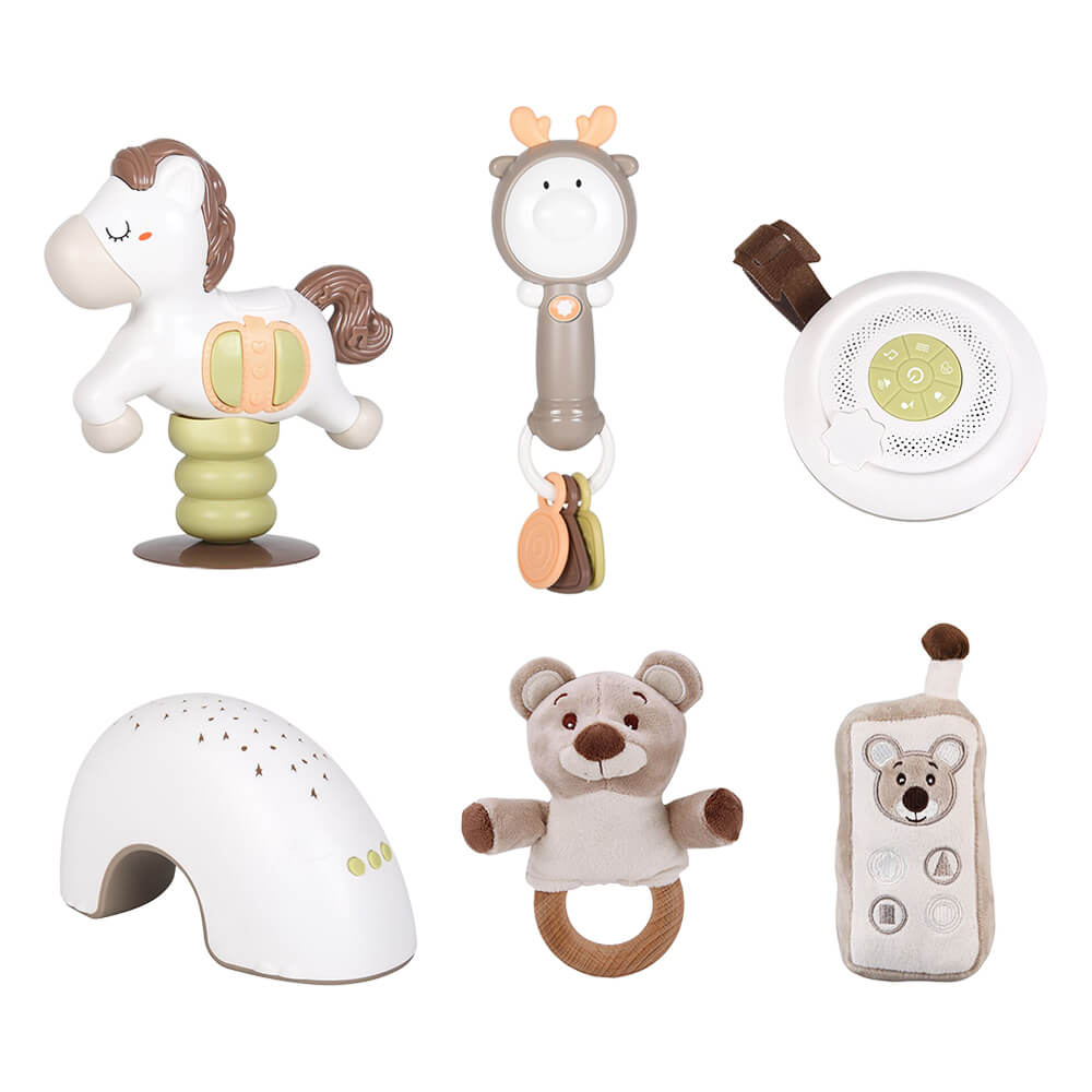 Η φωτογραφία δείχνει Το σετ περιλαμβάνει μαλακές και μη κουδουνίστρες, 2 λάμπες νυκτός και ένα παιχνίδι.