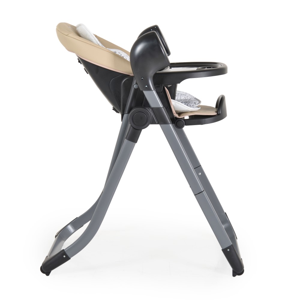 Το πολυλειτουργικό μοντέλο Nirvana 2in1 μετατρέπεται εύκολα από παιδική κούνια σε παιδικό καρεκλάκι φαγητού.