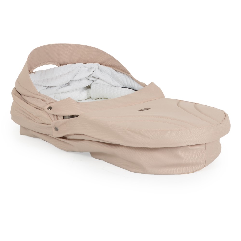 Η φωτογραφία δείχνει Πολυλειτουργικό καρότσι μωρού, κατάλληλο από τη γέννηση έως 22 κιλά.