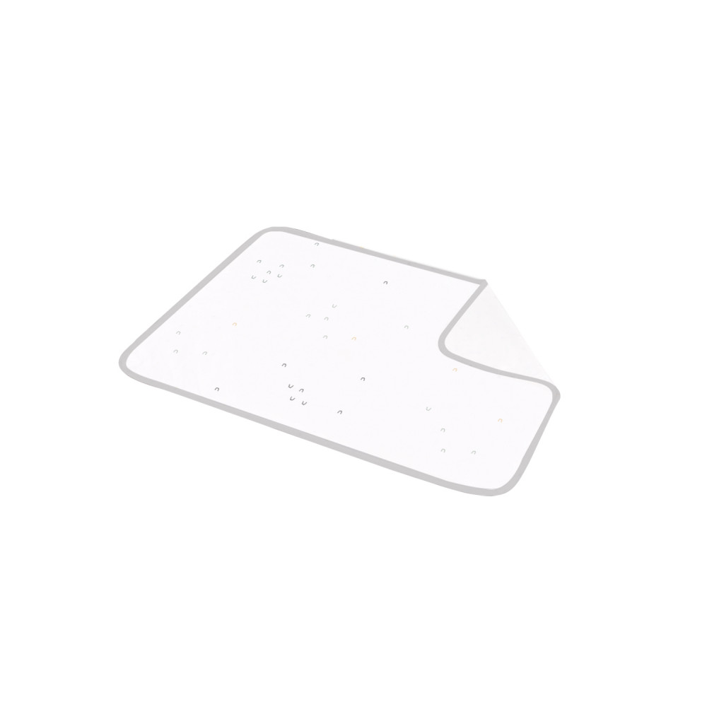 Η φωτογραφία δείχνει Αδιάβροχο σελτεδάκι της εταιρείας Kikka Boo 40/60cm• Απαλό βαμβακερό ζέρσεϊ με πολύχρωμη στάμπα στην μπροστινή πλευρά.