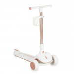 Παιδικό Scooter Aero από την Byox – Στυλ, Ασφάλεια & Διασκέδαση σε Ένα!Δώστε στο παιδί σας την ελευθερία να κινείται με σιγουριά και χαρά! Το Aero είναι ένα σκούτερ σχεδιασμένο με φροντίδα για μικρούς εξερευνητές ηλικίας 3 ετών και άνω.