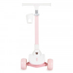 Η φωτογραφία δείχνει Παιδικό Scooter Aero από την Byox – Στυλ, Ασφάλεια & Διασκέδαση σε Ένα!Δώστε στο παιδί σας την ελευθερία να κινείται με σιγουριά και χαρά! Το Aero είναι ένα σκούτερ σχεδιασμένο με φροντίδα για μικρούς εξερευνητές ηλικίας 3 ετών και άνω.