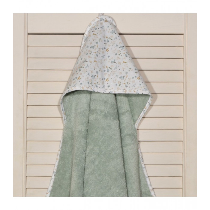 Η φωτογραφία δείχνει Μπουρνούζι τρίγωνο - Ύφασμα 100% βαμβάκι 450 γρμ/τμΣυσκευασία σε κουτί - Eλληνικής ραφής- Διαστάσεις: 75X75 CM.