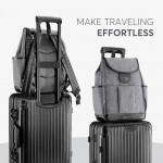 Η φωτογραφία δείχνει Ζήστε την κομψότητα και την πρακτικότητα με την τσάντα MORICE Mama! Σχεδιασμένη για σύγχρονους γονείς, αυτή η πολυτελής τσάντα συνδυάζει το εκλεπτυσμένο στυλ με την έξυπνη λειτουργικότητα, διασφαλίζοντας ότι όλα τα απαραίτητα για το μωρό είναι πάντα προσιτά.