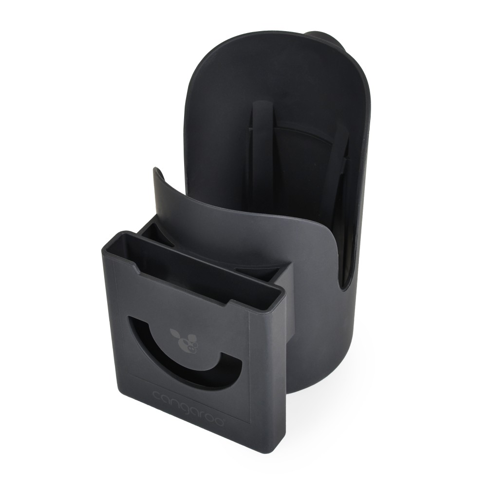  Αυτή η πρακτική ποτηροθήκη διαθέτει θήκες για μπουκάλι και τηλέφωνο, παρέχοντας άνεση και εύκολη πρόσβαση σε βασικά αντικείμενα κατά τη διάρκεια της βόλτας.