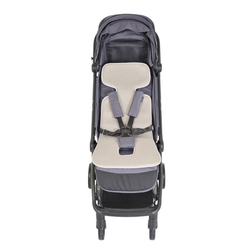 Το Air Luxe Universal Stroller Liner έχει σχεδιαστεί προσεκτικά για να παρέχει στο μωρό σας εξαιρετική άνεση, να προστατεύει το ύφασμα του καροτσιού και να διευκολύνει την καθημερινή υγιεινή.