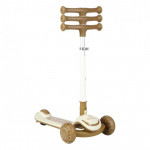 Η φωτογραφία δείχνει Το νέο πατίνι X-Ride της Bebe Stars είναι η καλύτερη συντροφιά των παιδιών σας, ώστε να διασκεδάζουν καθημερινά.