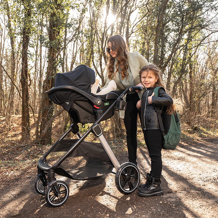 Η φωτογραφία δείχνει LORELLI ΠΟΛΥΚΑΡΟΤΣΙ 2 ΣΕ 1 ASPEN ΜΕ ΜΕΤΑΤΡΕΠΟΜΕΝΟ ΚΑΘΙΣΜΑ ΑΠΟ ΚΑΛΑΘΟΥΝΑ ΣΕ ΚΑΡΟΤΣΙ ΒΟΛΤΑΣ.