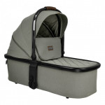 Η φωτογραφία δείχνει Μια εξαιρετική νέα προσθήκη ήρθε στην οικογένεια της Bebe Stars με σκοπό να διευκολύνει κάθε γονέα!Το Mirage 2 σε 1 πολυκαρότσι είναι στυλάτο, μοντέρνο, άνετο, ευέλικτο και όπως πάντα ποιοτικό  με την υπογραφή της Bebe Stars!Ο καινοτόμος αυτόματος μηχανισμός Quick –Twist το